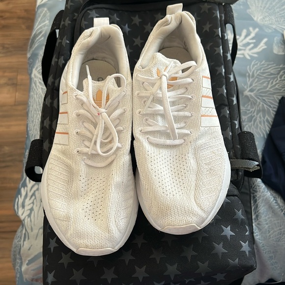 Adidas ladies, 20$!!! - Picture 1 of 4